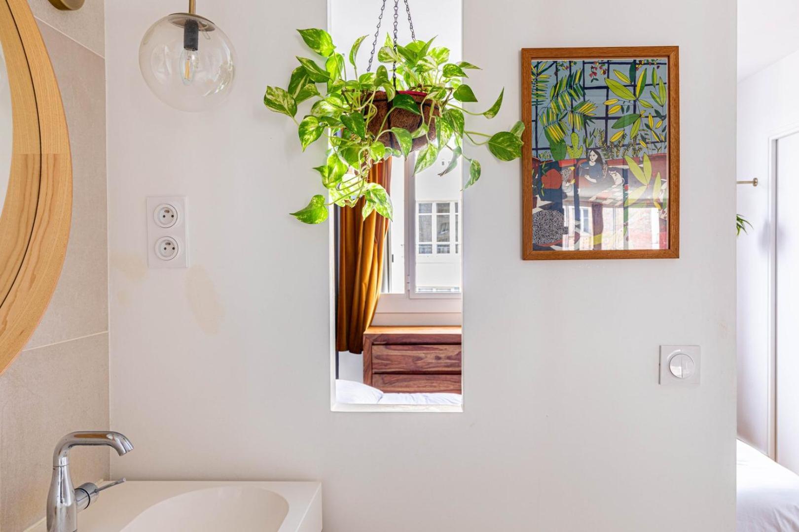 Guestready - Skyline Serenity Near Famous Hotspots * Paris